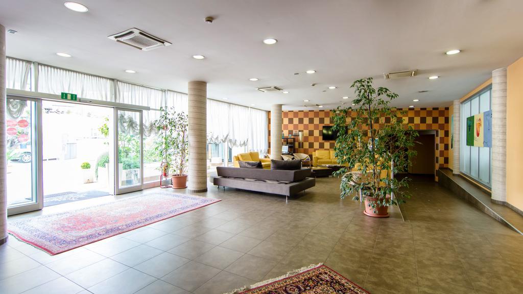 Hotel Concorde Camerano Dış mekan fotoğraf