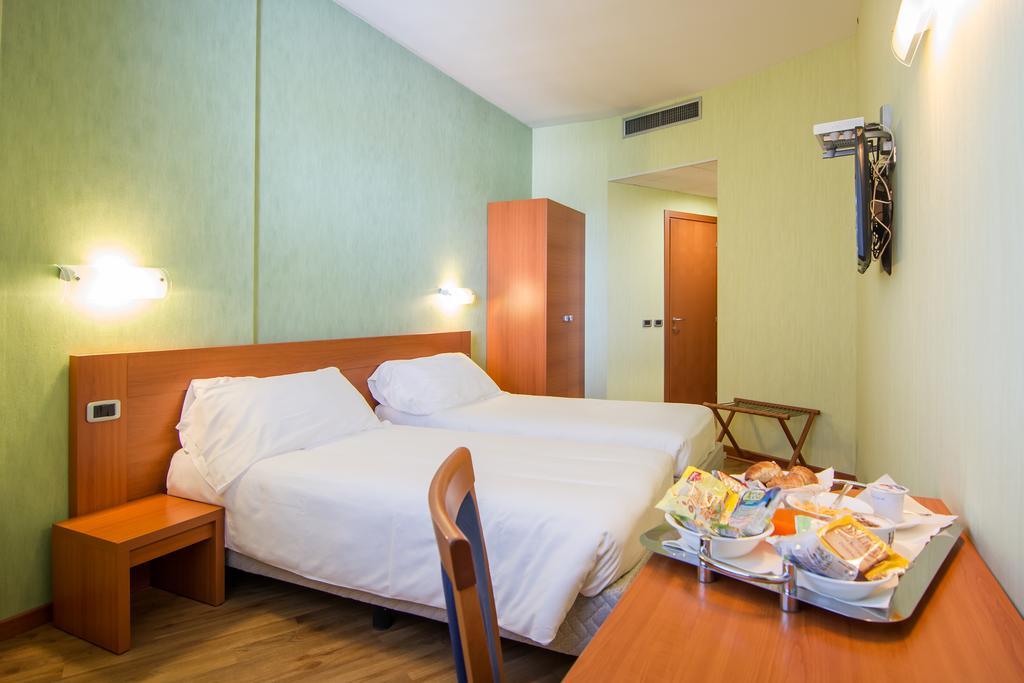 Hotel Concorde Camerano Dış mekan fotoğraf