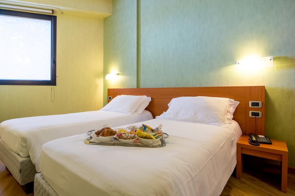 Hotel Concorde Camerano Dış mekan fotoğraf
