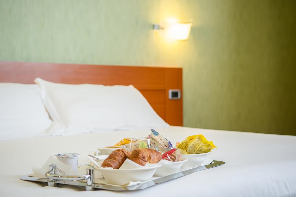 Hotel Concorde Camerano Dış mekan fotoğraf