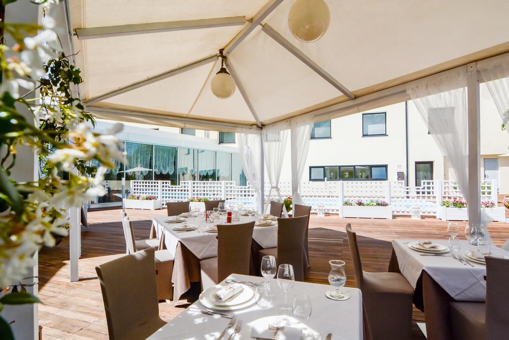 Hotel Concorde Camerano Dış mekan fotoğraf